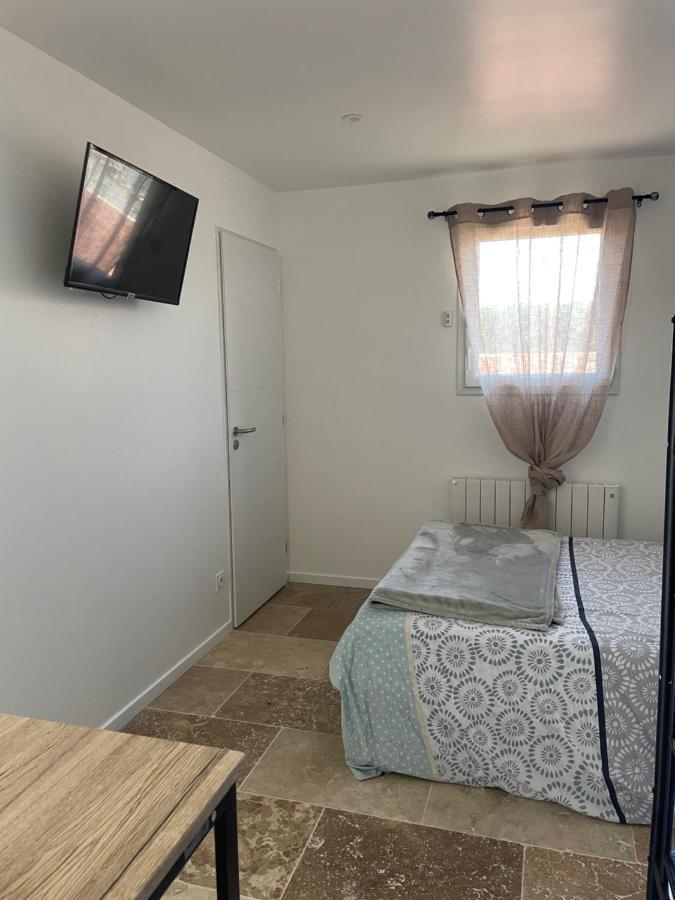 Bienvenue En Beaujolais Apartment Saint-Jean-d'Ardieres ภายนอก รูปภาพ